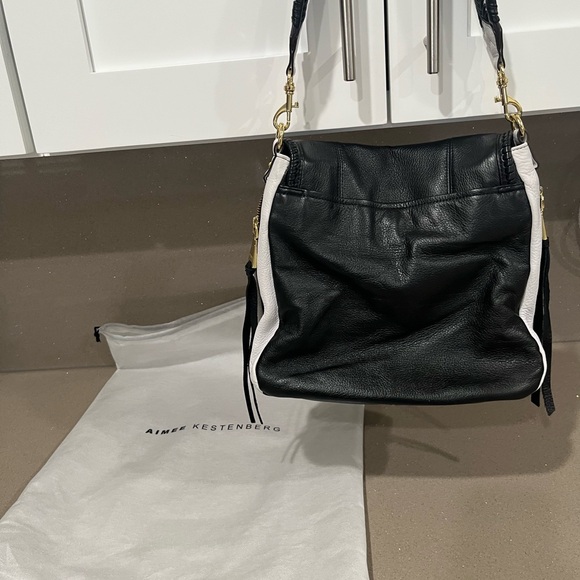 Aimee Kestenberg Black and White Shoulder Bag with dust bag. - Picture 4 of 7